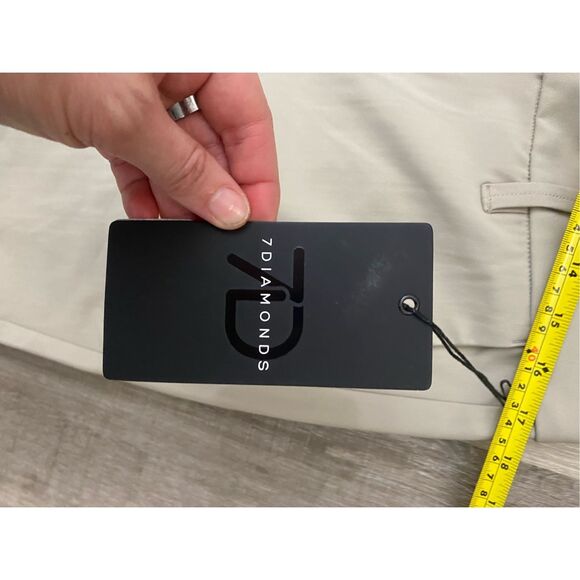 7Diamonds NWT Infinity™ Chino Pant in Khaki, Size 34 x 32, MSRP $125 - Picture 5 of 11